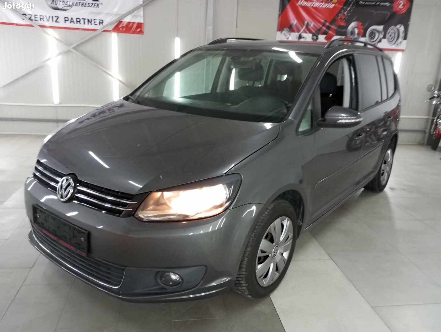 Volkswagen Touran 1.6 CR TDI Comfortline [7 sze...